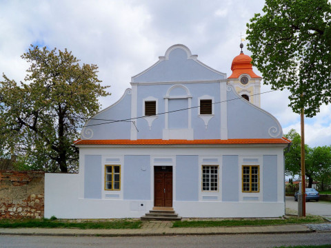 Horní Věstonice, Fara sv. Rozálie