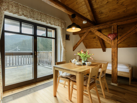 Bílá, Apartmány Mezivodí