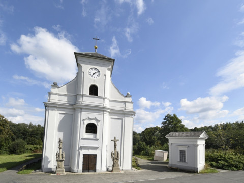 Karviná-Doly, kostel sv. Petra z Alkantary
